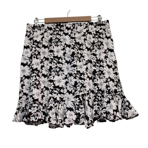 NWT LOFT Skirt Size Large Flowy Black White Floral Pull On Elastic Waist Preppy - Picture 1 of 9